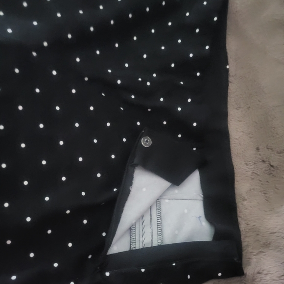 Old Navy black slacks with white polka dots - Picture 3 of 4